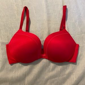 Victoria’s Secret Plunge Bra